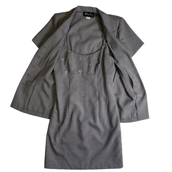 All That Jazz Gray 2 Piece Dress Set Size 9/10 Floral Embroidery on Dress NWT - Picture 4 of 17